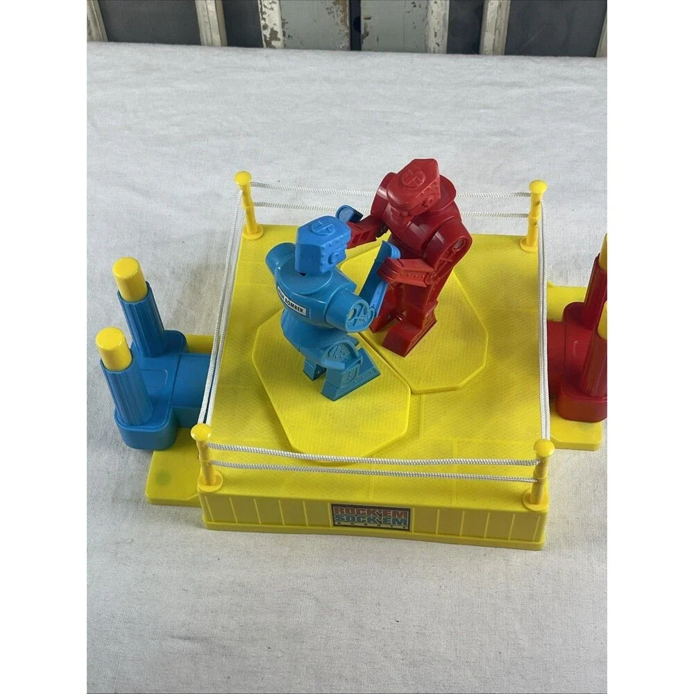 Mattel Rock’Em Sock’Em Robots Game 2018 Working No Box Boxing Toy EUC